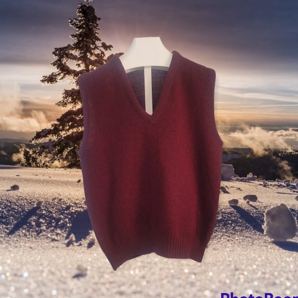 90s Red Sweater Vest